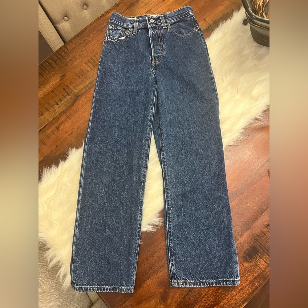 Levi’s Premium Ribcage Straight Jeans 24 High Rise Button Fly Dark Wash